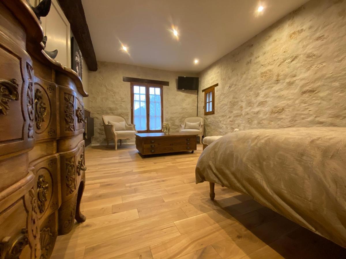La Maison Du Caillou Bed & Breakfast